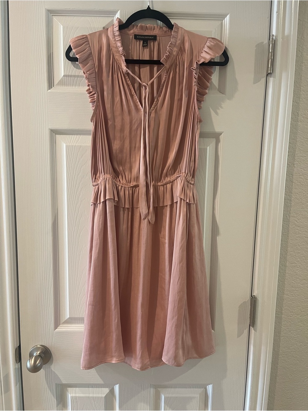 Banana Republic Blush Pink Ruffle Tie-Neck Midi Dress